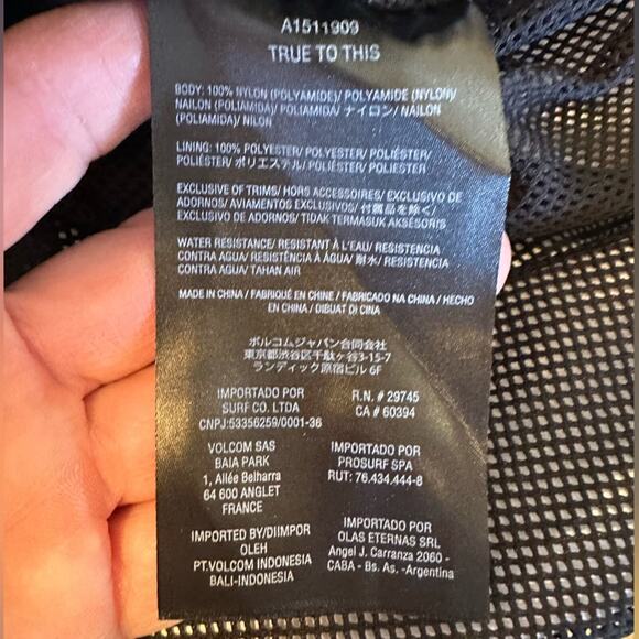 Volcom Mens Size Small Water Resistant Black & Yellow Quarter Zip Windbreaker - Picture 6 of 8